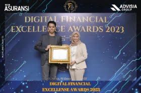 WE+Raih Penghargaan Digital Financial Excellence Award 2023