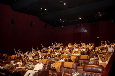 Harris & Pop! Hotel Kelapa Gading Gelar Acara Kumpul - Kumpul  Akhir Tahun bersama Media & Klien 