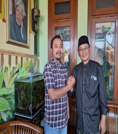 Ketua Forum Betawi Rempug (FBR), KH. Lutfi Hakim Bagikan Statemen ‘Untung Ada Polisi’ Ditengah Isu yang Menerpa Polri