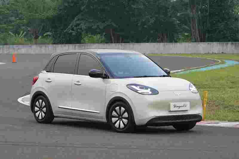 Di Juni Wuling Membawa Serta Promo Istimewa Bertajuk ‘Wuling Mid Year SALEbration’