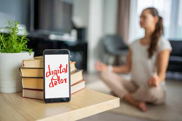 Digital Detox Suatu Solusi yang Lagi Ramai Dibicarakan