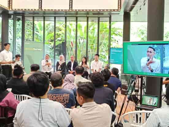 Hasil Riset Praxis : Pengguna Mobil Listrik Indonesia Prioritaskan Faktor Jangka Panjang & Bukan Harga