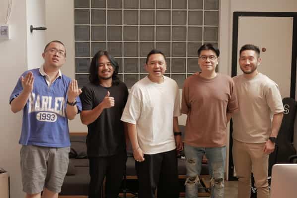 Sidney Mohede & Raguel Lewi Hadirkan “Waktu yang Sama”, Lagu yang Mengingatkan Makna Hidup