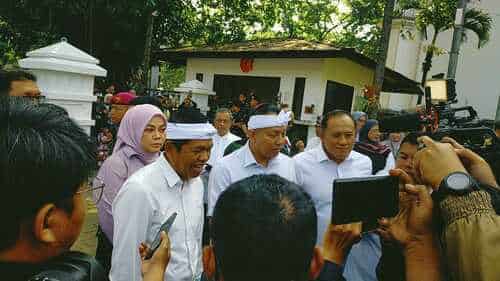 Kota Bandung Aman, Gubernur Jabar Temui Asongan dan Ojol Jelang Isu Demo