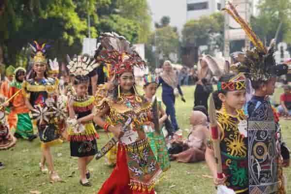 CIA Fest 2025 Hari Ketiga: Puncak Literasi Meraih Rekor MURI 200 Menit Tanpa Gawai