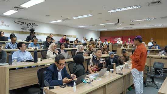 Hermawan Kartajaya Bongkar Strategi Memaksimalkan Impact Bisnis Berkelanjutan Lewat Sinergi Manusia dan Teknologi AI