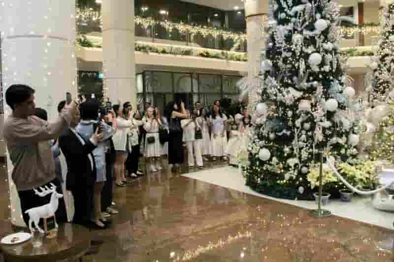 Nuansa Musim Dingin Eropa Hadir di Le MÉRIDIEN Jakarta Musim Liburan Akhir Tahun 2025