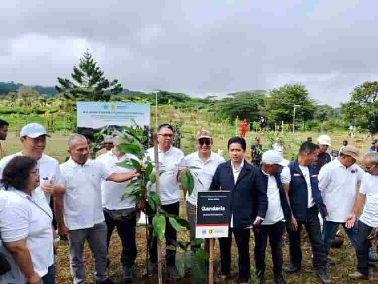 Eiger Adventure Land dan KLH Tanam Ribuan Pohon Endemik untuk Perkuat Ekosistem DAS Bogor