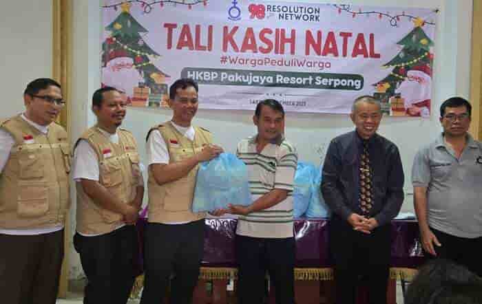 98 Resolution Network Bagikan Paket Banpres Tali Kasih Natal untuk Masyarakat Rentan Ekonom di Berbagai Daerah