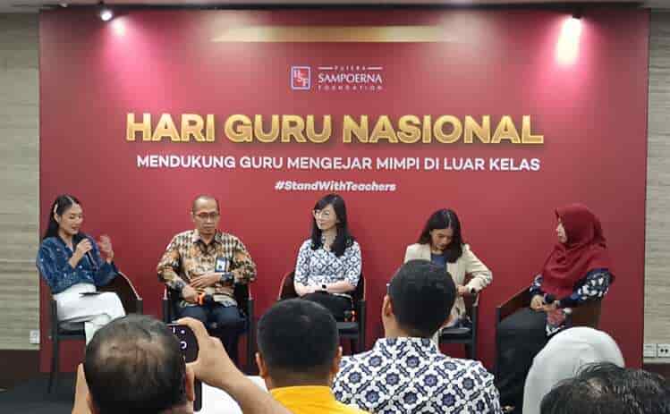 Dari Apresiasi ke Aksi Nyata, Putera Sampoerna Foundation Dukung Kesejahteraan dan Mimpi Guru Indonesia Lewat #StangWithTeachers