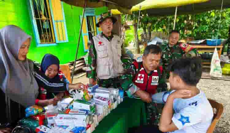 Jamin Akses Kesehatan Warga Terdampak Bencana, Satgas Gulbencal Kesdam I/BB Buka Pos Bankes di Pandan