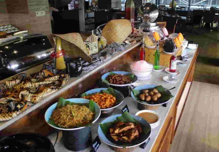 Swiss-Belresidences Kalibata Hadirkan Kehangatan Berbuka ala “Kampoeng Ramadan”