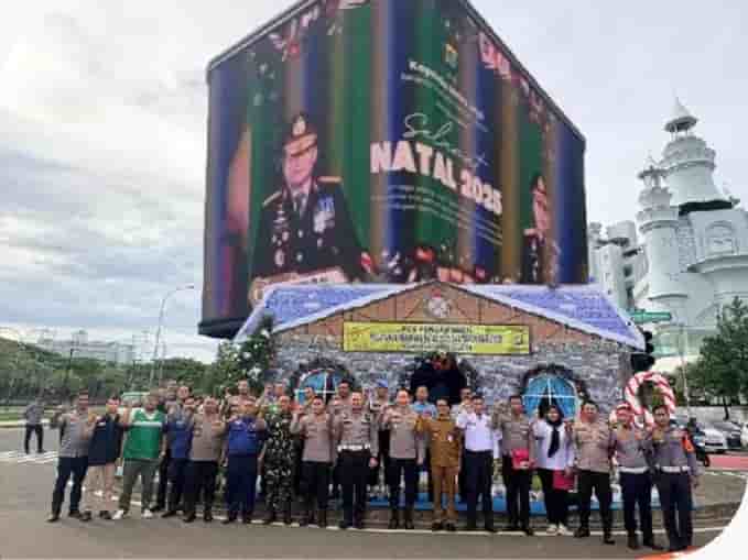 Wakapolda Metro Jaya Berikan Penghargaan Pos Terbaik Ops Lilin Jaya 2025