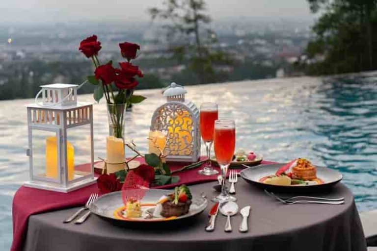 Rayakan Hari Valentine dengan Makan Malam Romantis “Sunset To Stars” di  Swiss-Belresort Dago Heritage Bandung