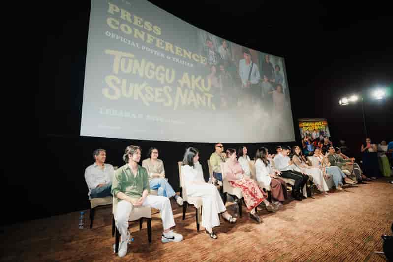 Film Tunggu Aku Sukses Nanti Rilis Official Trailer & Poster