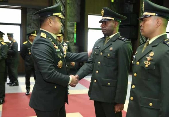 Kasad Lantik 20 Perwira Khusus TNI AD Berprestasi di Bidang Olahraga