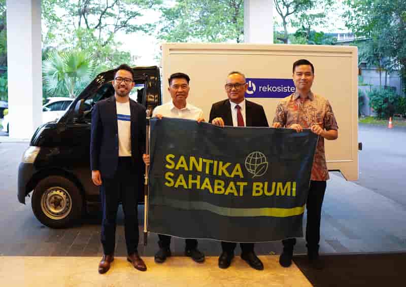 Santika Indonesia Hotels & Resorts Perkuat Komitmen Eco-Hotel Melalui Waste Management Launch Berkolaborasi Dengan Rekosistem