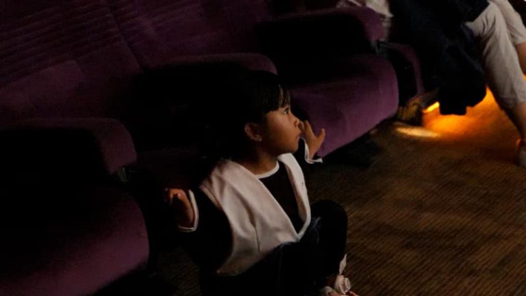 Na Willa Banjir Pujian Penonton! Film Keluarga yang Bikin Bahagia dan Hangatkan Hati di Lebaran