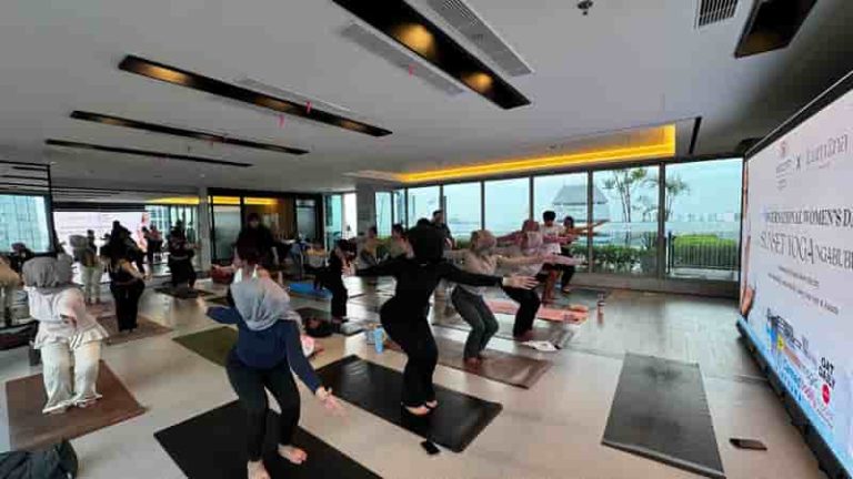 Ascott Menteng Jakarta Celebrates International Women’s Day with “Sunset Yoga in Collaboration with Lumina.space