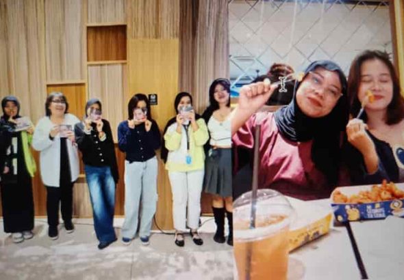 “60 Seconds To Seoul” Brings K-Pop Noraebang Experience To Bekasi