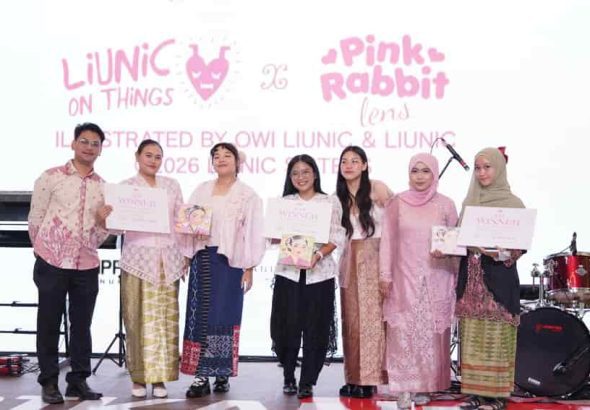 Pink Rabbit Lens Hadirkan “Best Woman Legacy”: Selebrasi Seni dan Inovasi Silicon Hydrogel dalam Semangat Kartini