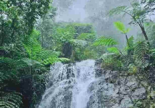 Curug Batu Gede Cisuren, Destinasi Wisata bagi Kepenatan dari Rutinitas Aktivitas