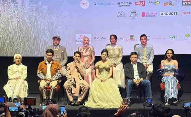 Meriahnya Gala Premiere Kupilih Jalur Langit yang Bikin Baper