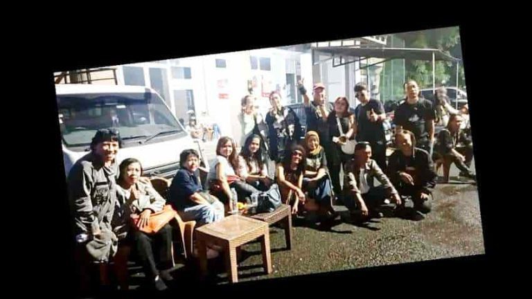 Jakarta Rockers Club Sukses Gelar Halal Bihalal Rock Night, Bekasi Bergemuruh oleh Tribute Band Legendaris