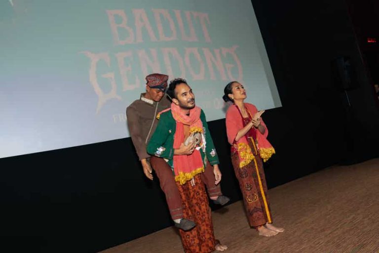 Pelukan Teror Badut Gendong untuk Penggemar Setia Universe Qodrat, MAGMA Entertainment Gelar Exclusive Screening untuk Pertama Kalinya