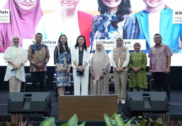 United Tractors Perkuat Peran Perempuan melalui Edukasi dan Kesiapsiagaan Bencana