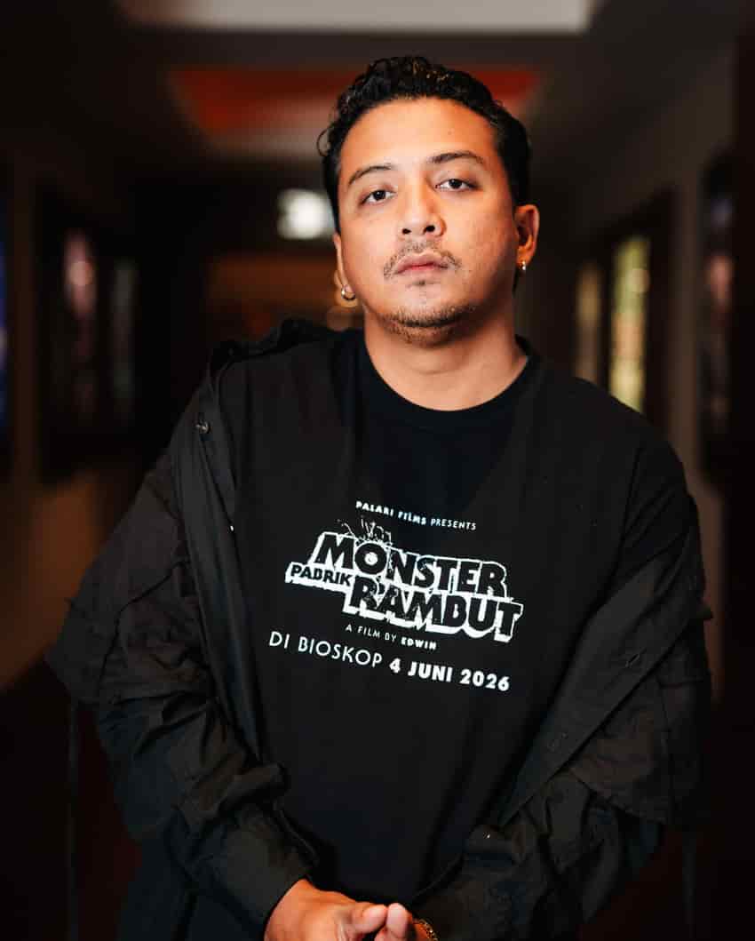 Eksplorasi Sal Priadi, Pencipta Lagu-Lagu Hit Romantis Kini Bikin OST Film Monster Pabrik Rambut