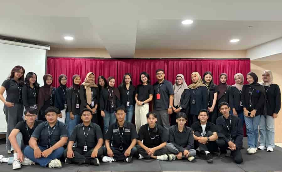 RedDoorz Bekali Talenta Muda Indonesia dengan Keterampilan Digital melalui Kuliah Praktisi