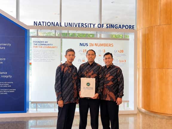 SMA Al Hikmah Surabaya Perluas Wawasan Global Melalui Kunjungan Akademik ke NUS, NTU, dan USIM