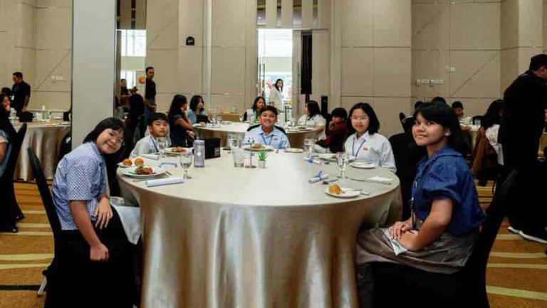 ARTOTEL Harmoni Jakarta Fasilitasi Pengembangan Soft Skills Anak Lewat Kelas Public Speaking dan Table Manners