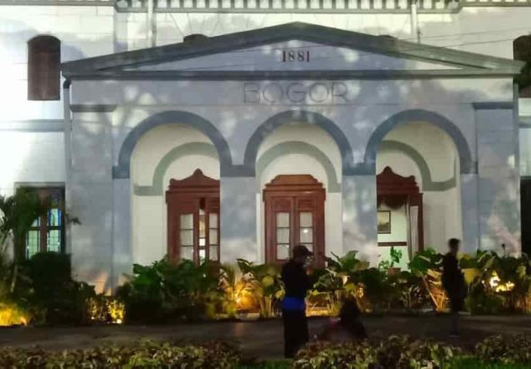 Naik KRL ke Bogor? Ini 5 Spot Edukasi Seru yang Bisa Dijelajahi Jalan Kaki