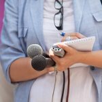 Alarm UNESCO: Kebebasan Pers Dunia Merosot 10%, Jurnalis Perempuan Paling Rawan Diserang Online