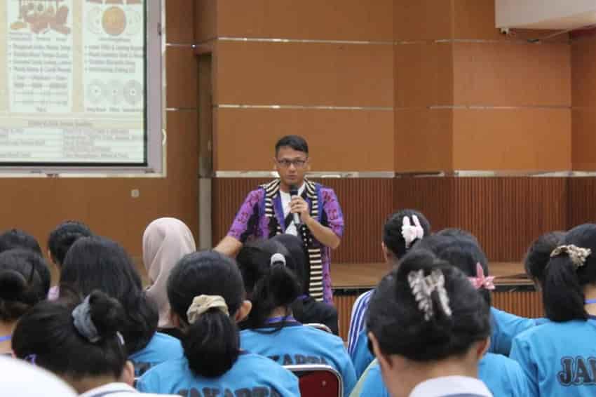 Rudy Octave Dukung Penuh Keroncong Jadi Tren Anak Muda Lewat Tari Keroncong Nusantara Goes To School 2026
