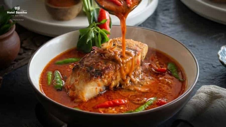 Mangut Ikan Kakap, Kuliner Warisan Jawa Otentik di Santika Premiere ICE BSD City