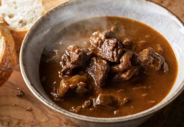 Semur Daging Sapi, Sajian Nusantara yang Cocok Dinikmati saat Hari Raya Idul Adha