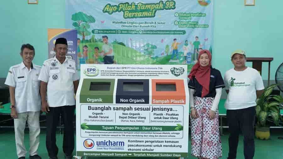 Unicharm Ajak Warga Karawang Mulai Pilah Sampah dari Rumah demi Lingkungan yang Lebih Bersih