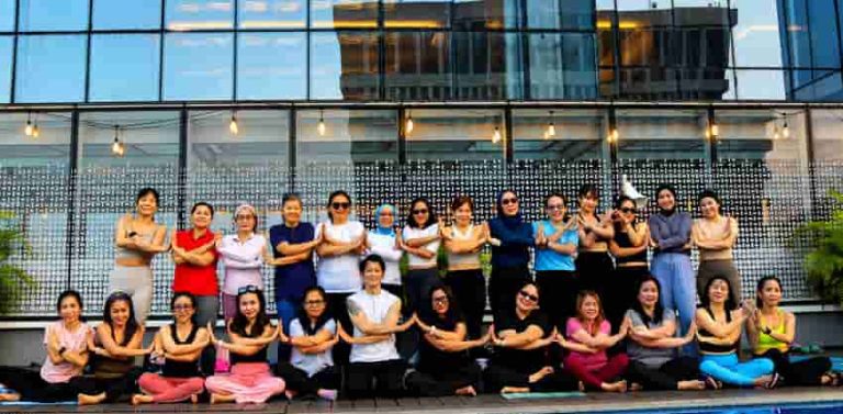 Vertu Harmoni Jakarta Celebrates Global Wellness Day 2026 with a Afternoon Sunset Yoga Session