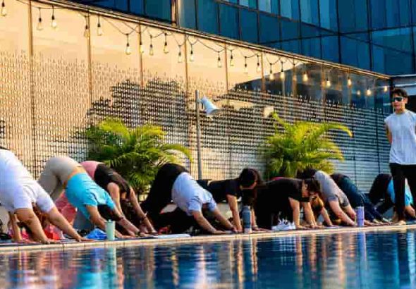 Vertu Harmoni Jakarta Rayakan Global Wellness Day 2026 dengan Sesi Afternoon Sunset Yoga