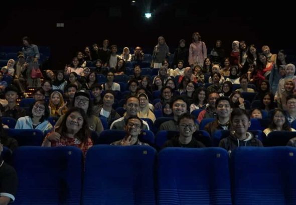 Kementerian Kebudayaan Lewat Manajemen Talenta Nasional Seni Budaya Gelar Nonton Bareng dan Diskusi Bersama Sutradara ‘Nobody Loves Kay’ di Surabaya