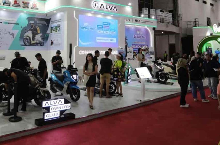 9 Brand Motor Listrik Hadir di Jakarta Fair 2026