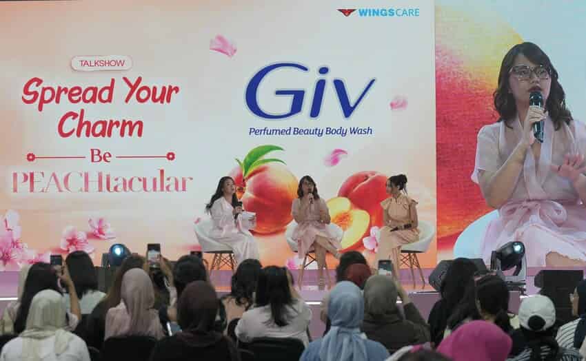 Spread Your Charm, Be PEACHtacular! GIV Hadirkan Charming Peach Blossom dengan Wangi Peach yang Tahan Lama