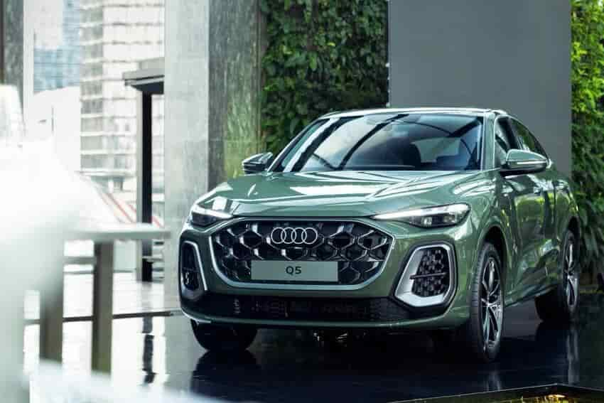 The New Audi Q5 Sportback 'District Green': Ekspresi Tenang dari Kemewahan Modern