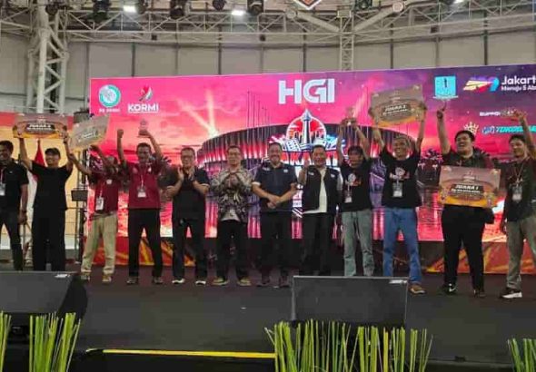 Kalahkan Lebih dari 1.000 Peserta, Ahmad Dartian & Andi Kaharuddin dari Tim RMC 82 Resmi Jadi Juara HGI Jakarta Domino Tournament 2026
