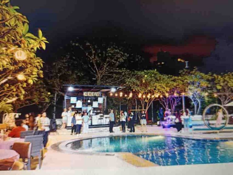 Sip Society: All You Can Eat at CREW Pool & Bar Live music every Friday and Saturday from 6 PM to 10 PM