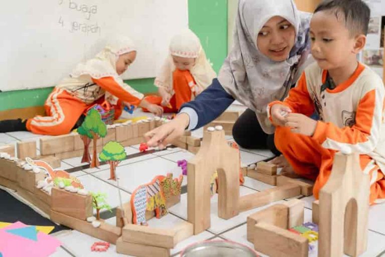 Berpikir Komputasional Jadi Fondasi Penting Anak PAUD di Era Digital
