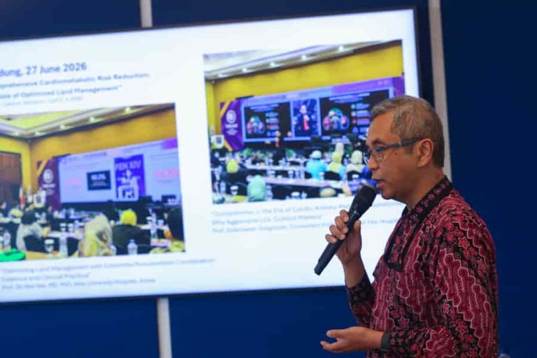 Tubuh Langsing Bukan Jaminan Bebas Risiko Kardiovaskular, Daewoong dan PERKI Ingatkan Risiko Obesitas pada Berat Badan Normal di Kalangan Orang Asia